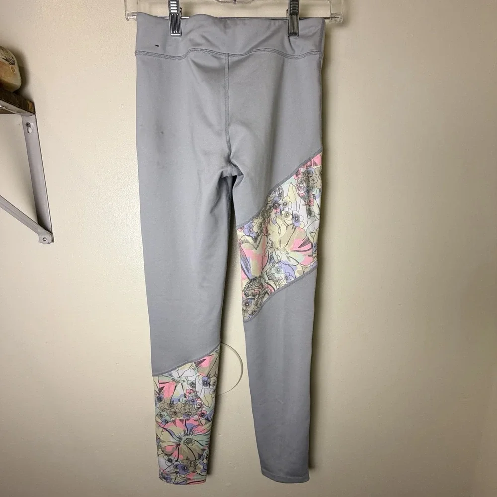 Nike Dri-FIT One Big Girls' Purple Gray Flowers Leggings XL Athletic Gym Yoga